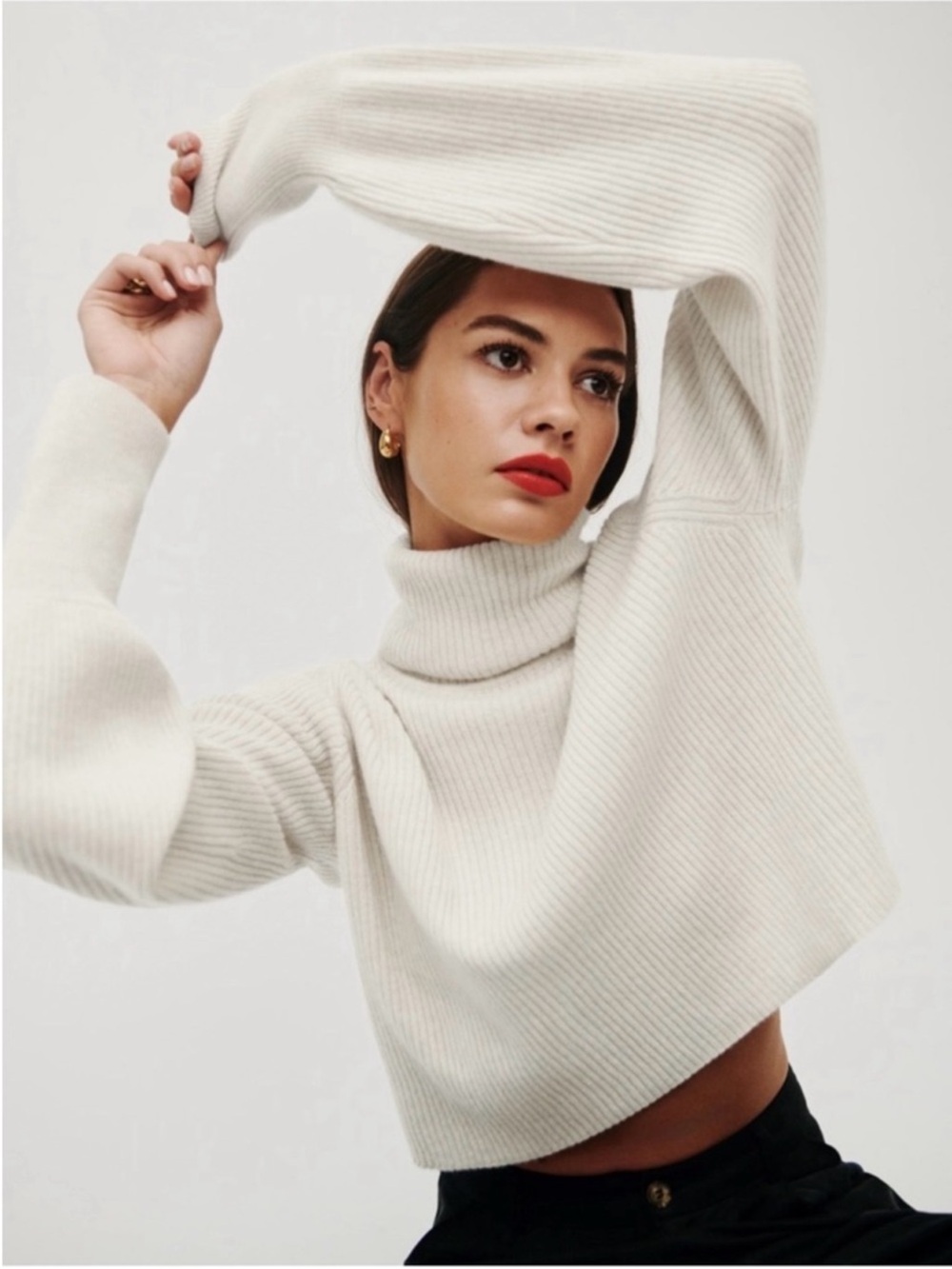 NWT Reformation Luisa Cream Cropped Ribbed Cashmere Sweater in Gossamer Sz M
